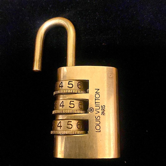 Exquisite Extremely Rare Louis Vuitton Combination Lock #310 - Picture 2 of 8